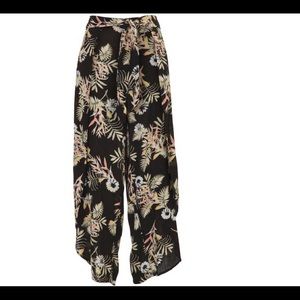 Flowy Rayon Tropical Floral Wide Leg High Pants XS